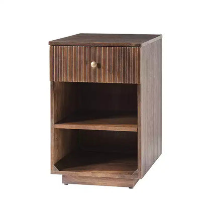 Comodino/Tavolino da 60 cm con 1 cassetto e prese di ricarica integrate, Tavolino laterale moderno